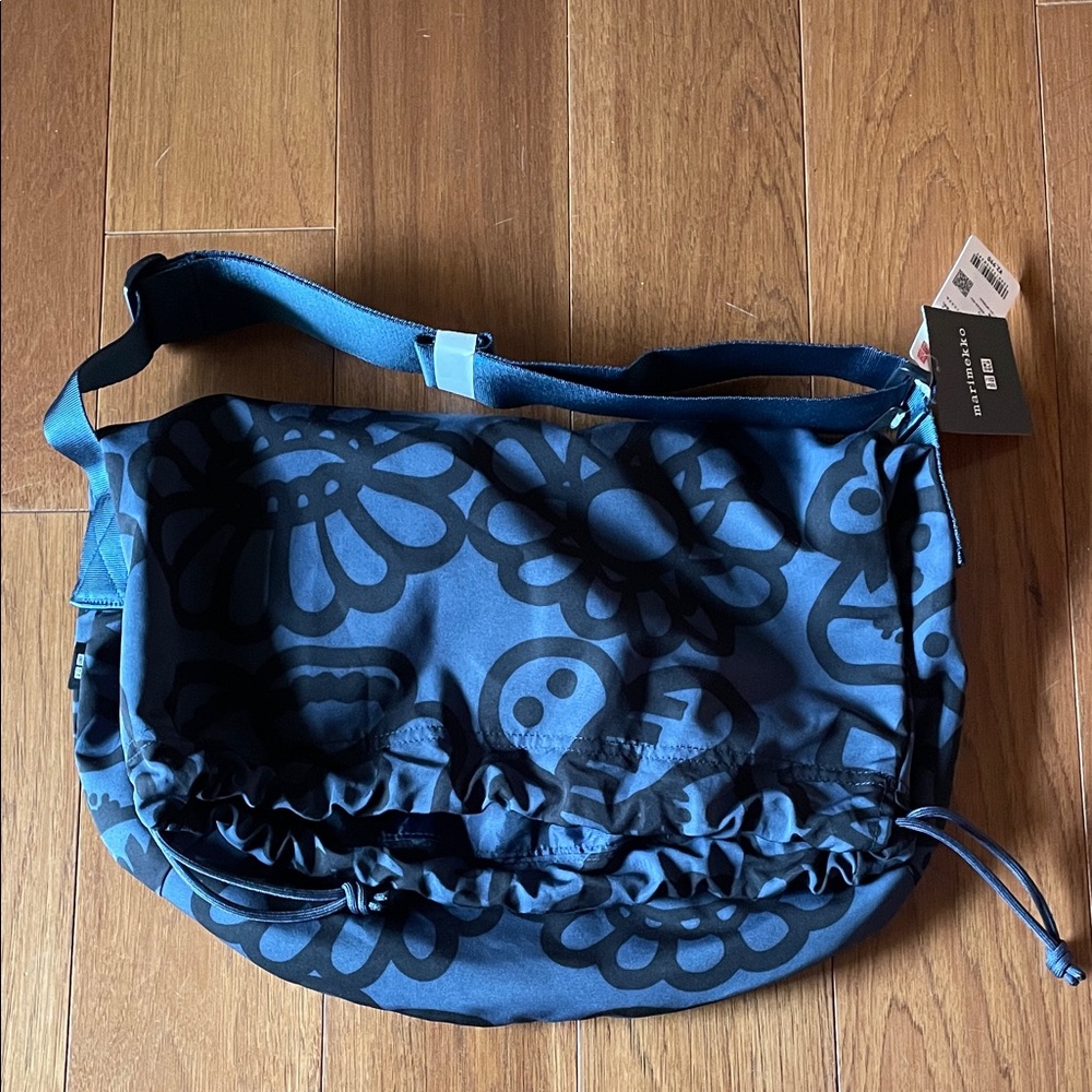 Marimekko X uniqlo bag